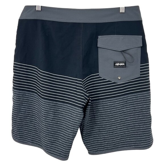 Quiksilver Mens 34 Navy Gray Stripe Boardshorts Short Stretch Swim Casual EUC - Picture 4 of 9